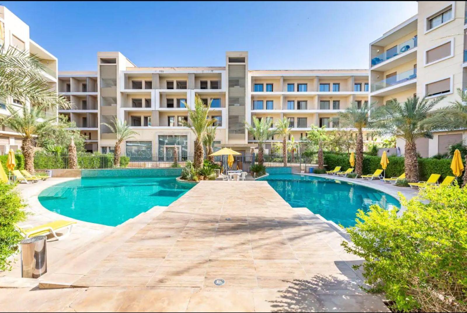 Appartement Luxueux Avec Piscine 10 Minutes Du Centre Ville Маракеш Екстериор снимка