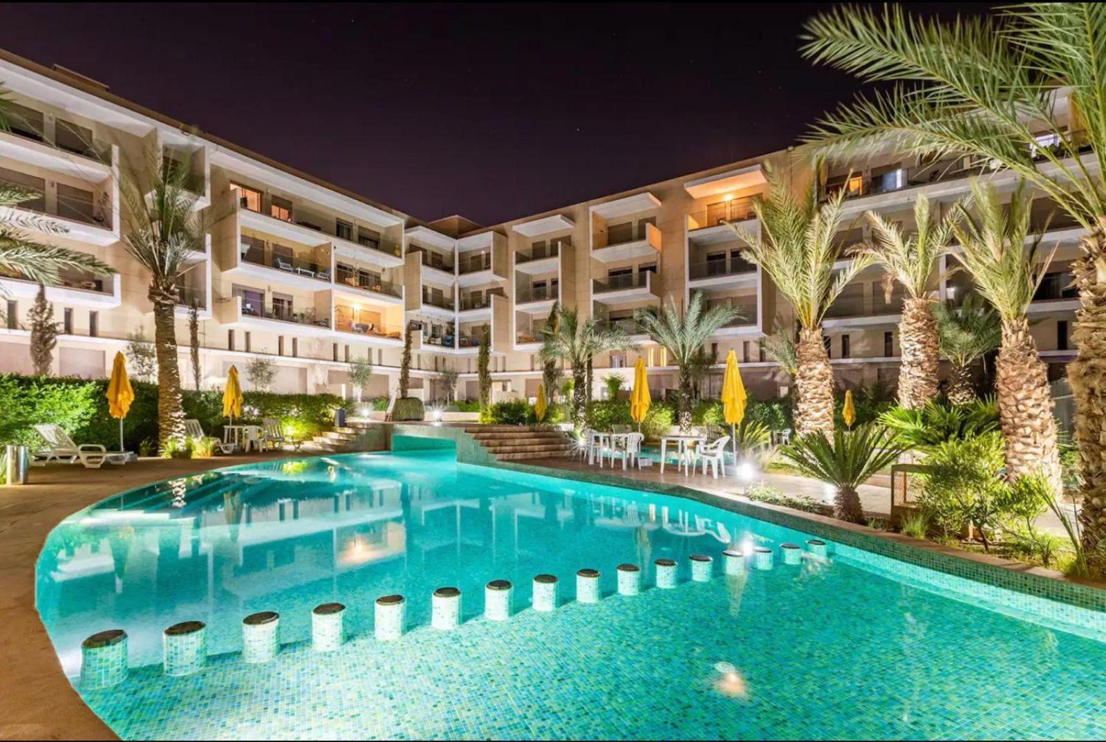 Appartement Luxueux Avec Piscine 10 Minutes Du Centre Ville Маракеш Екстериор снимка